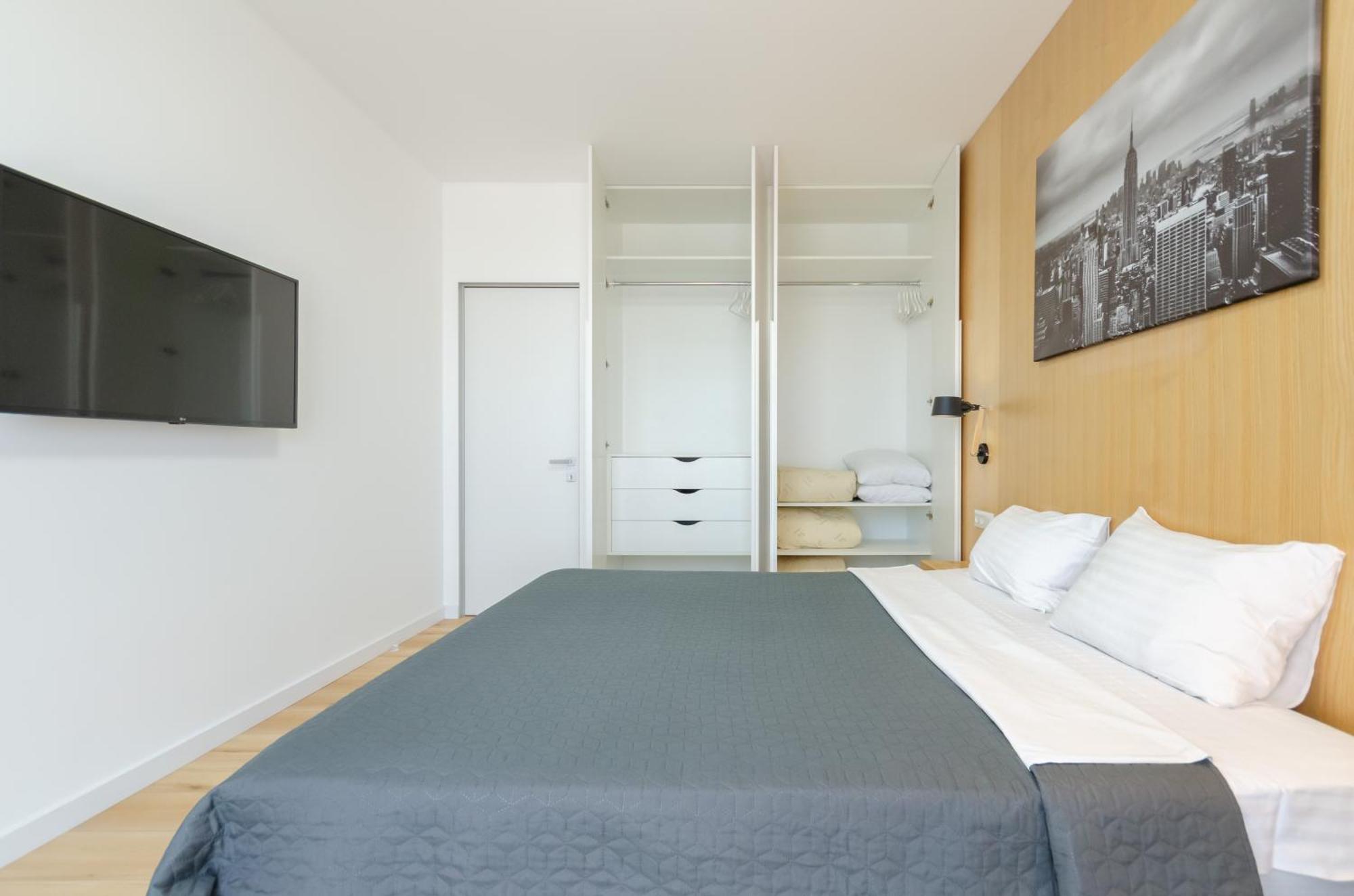 Petrovdom 205-206 Panoramic City View Apartments At Rc Kvartet, Central Railway Station 基輔 外观 照片