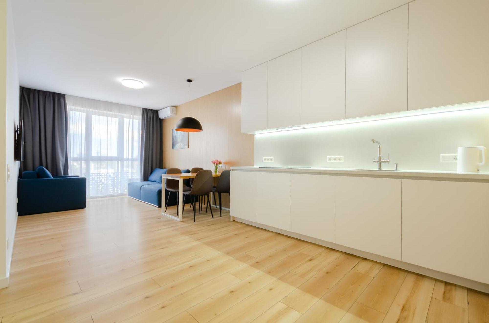 Petrovdom 205-206 Panoramic City View Apartments At Rc Kvartet, Central Railway Station 基輔 外观 照片