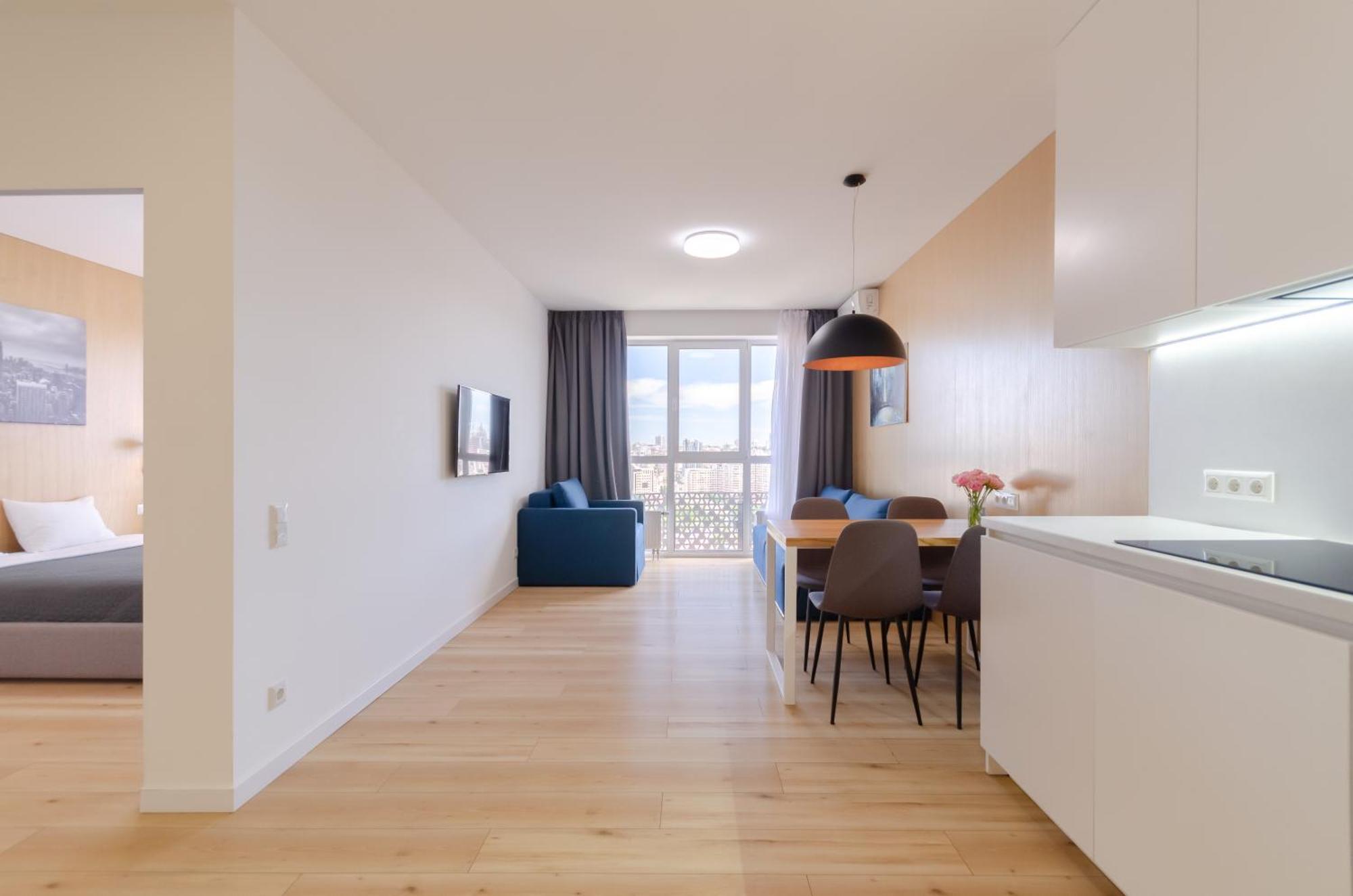 Petrovdom 205-206 Panoramic City View Apartments At Rc Kvartet, Central Railway Station 基輔 外观 照片