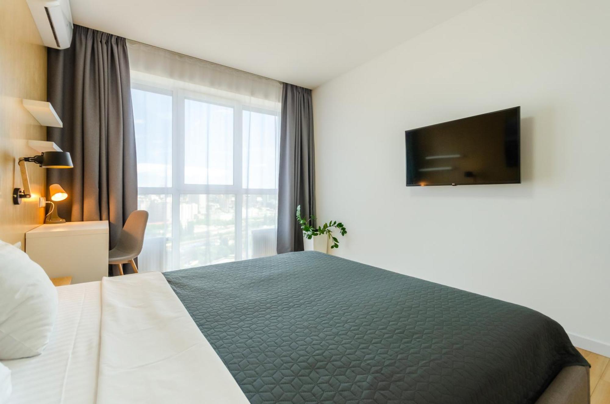 Petrovdom 205-206 Panoramic City View Apartments At Rc Kvartet, Central Railway Station 基輔 外观 照片